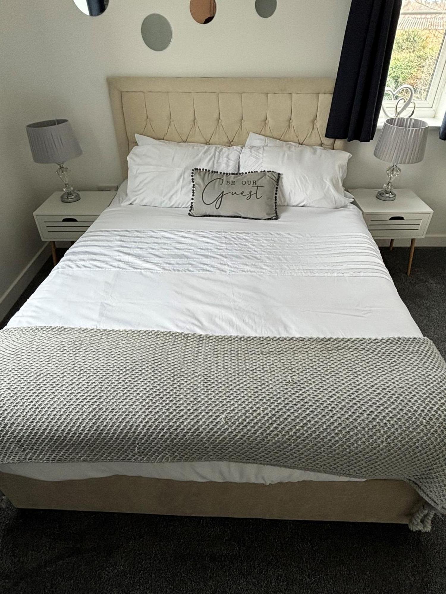 Cathedral Apartment Lichfield Esterno foto
