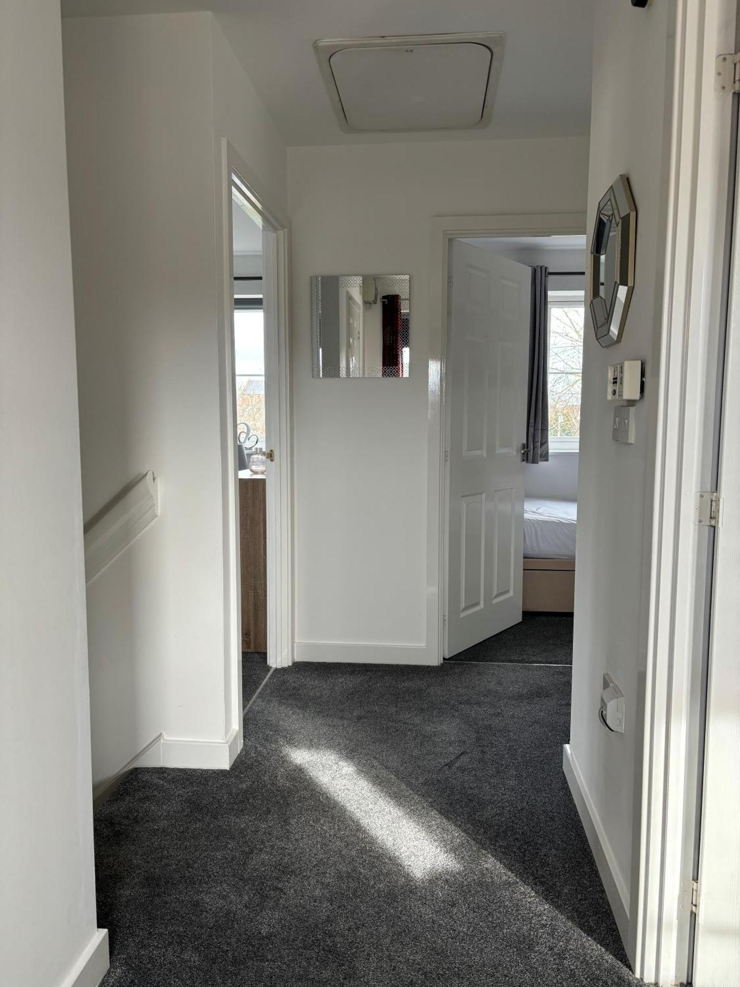 Cathedral Apartment Lichfield Esterno foto